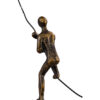 ESCULTURA LEWIS 12X48X6,4CM RESINA - Imagem 2