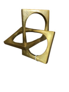 ESCULTURA KUBBAA PRETA 12X12X12 METAL
